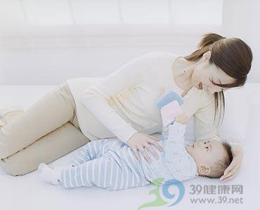 产后妈妈经常腰痛的原因